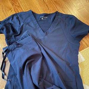 Navy scrub set